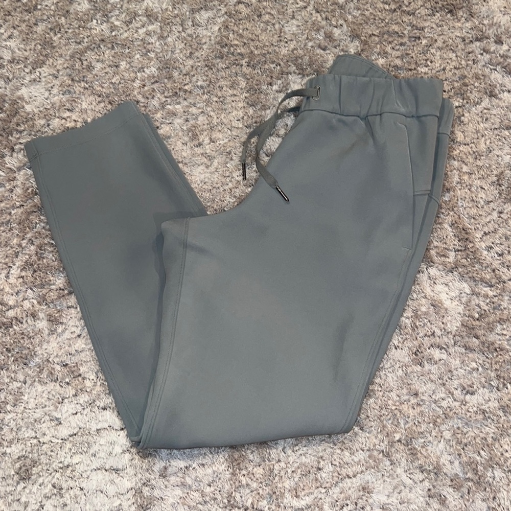 Lululemon On the Fly 7/8 Pant Woven Grey Sage W5BPMS Athletic Comfort Pants